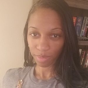 Meet your Posher, Sabrina